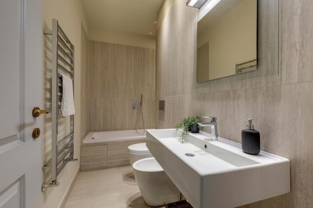 Frida Luxury Apartment By Mamo Florencia Exterior foto